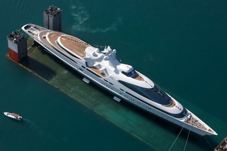 The 141m Yacht YAS
