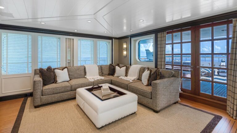 Sky lounge seating