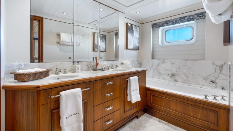 Ensuite