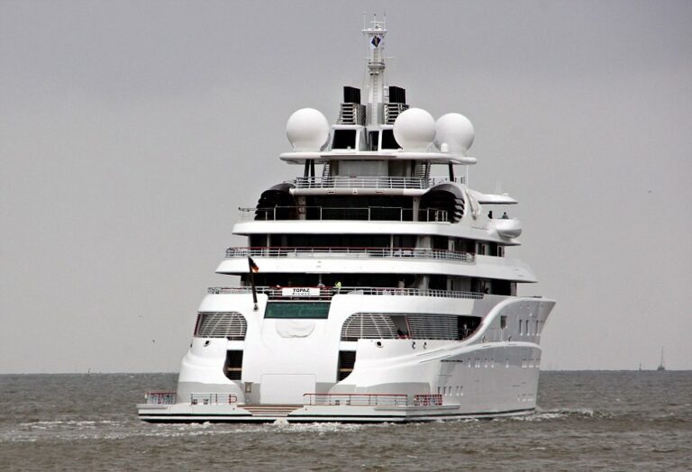 The 147m Yacht A+ (ex Topaz)