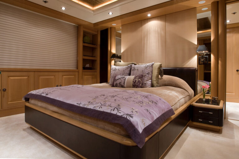 Double VIP Cabin