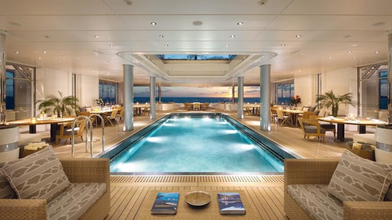 Life On Yacht ECLIPSE