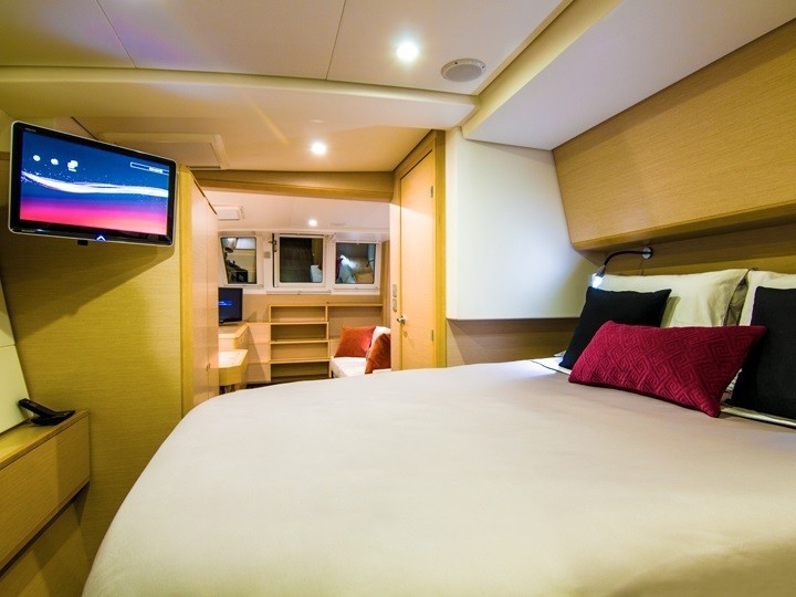 The 18m Yacht LADY KATLO