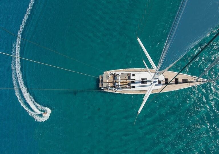 The 19m Yacht AMANDINE