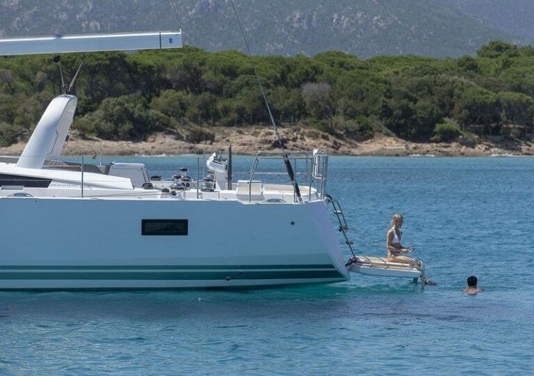 The 19m Yacht AMANDINE