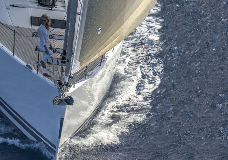 The 19m Yacht AMANDINE