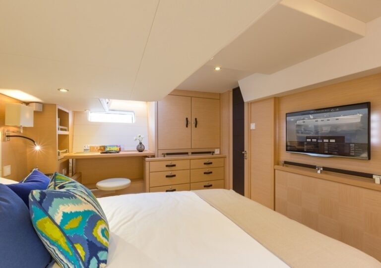 The 19m Yacht AMANDINE
