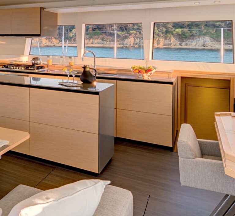 The 19m Yacht AMAZING
