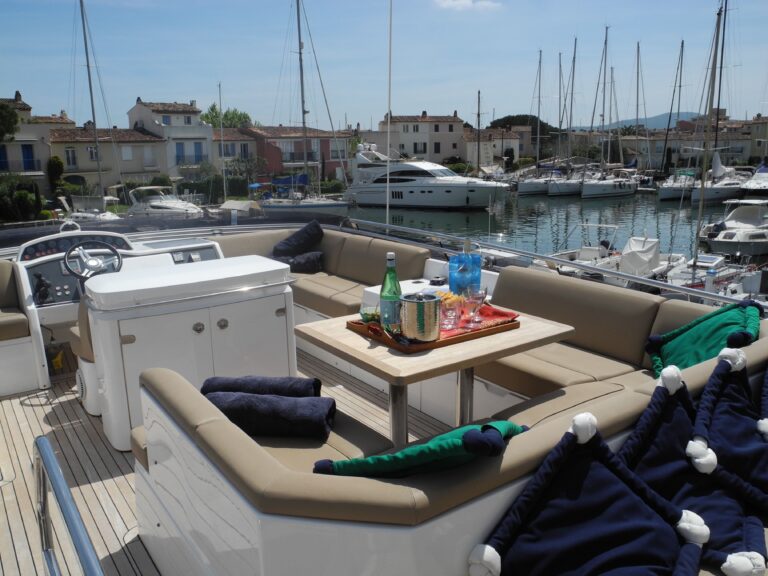 The 19m Yacht DREAM PRINCESS