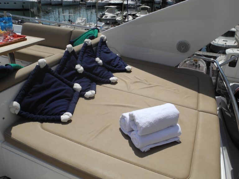 The 19m Yacht DREAM PRINCESS