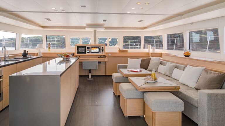 The 19m Yacht ENIGMA
