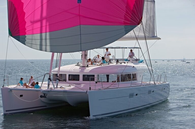 The 19m Yacht ENIGMA
