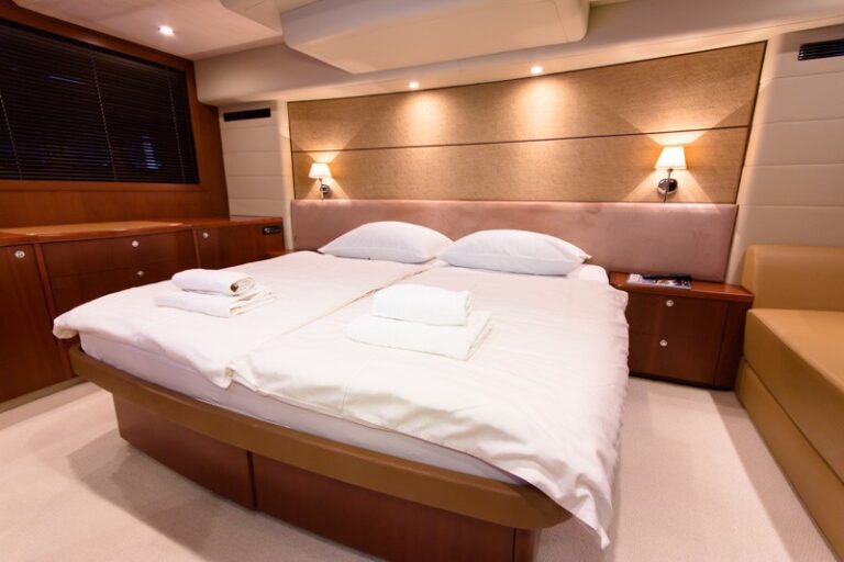 The 19m Yacht PAMANGO