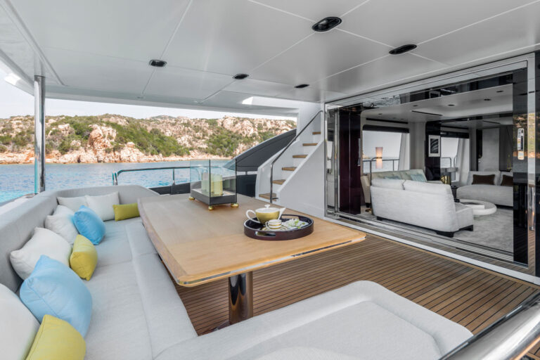 Aft deck