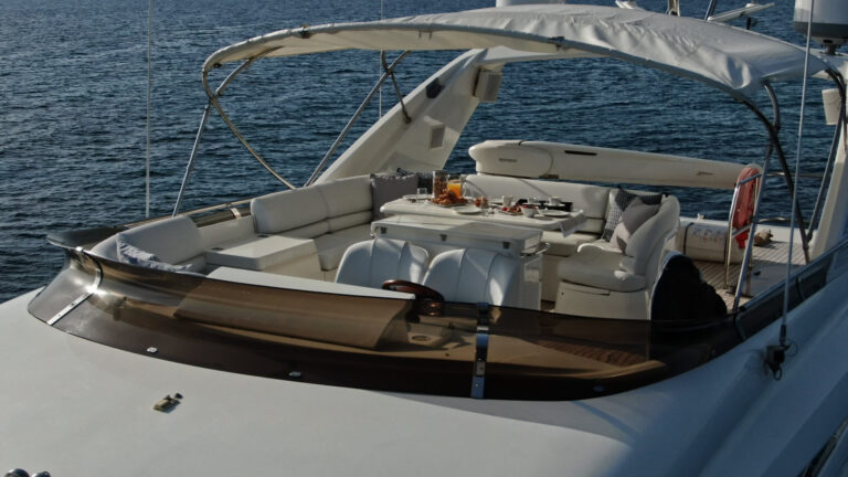 Flybridge