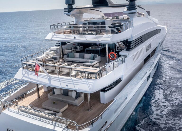 Motor yacht NAVIS ONE