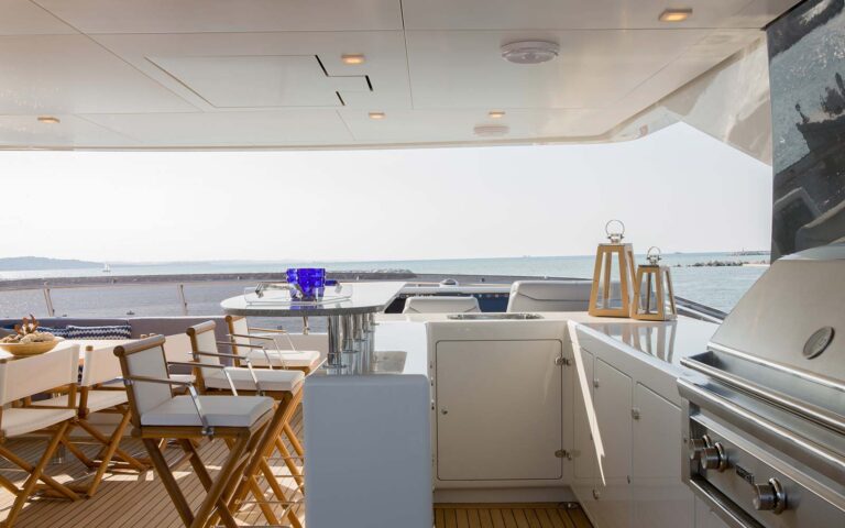 Flybridge