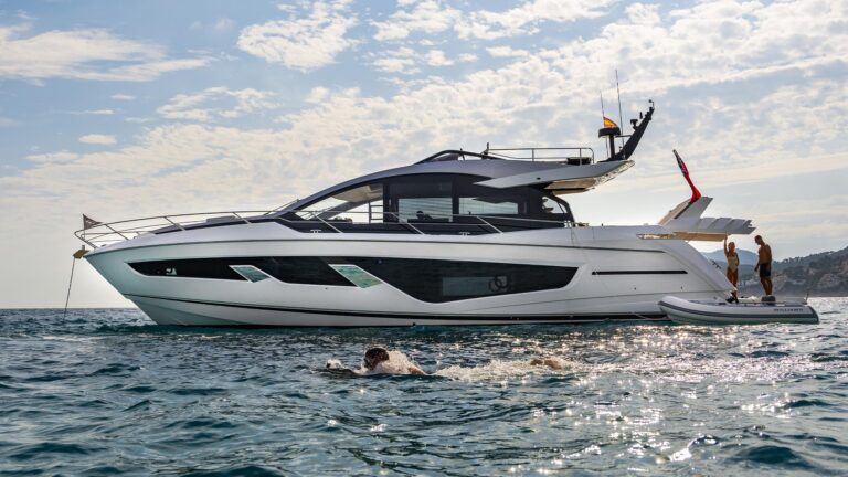 Supreme comfort with at anchor stabilisers