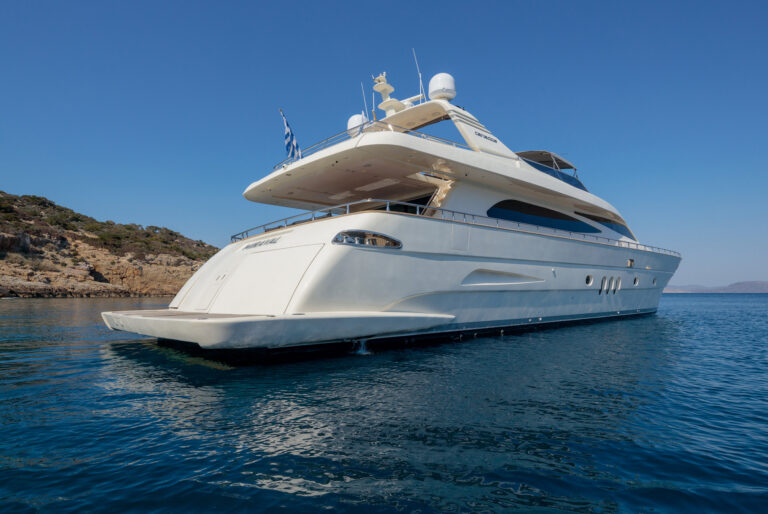 View to the stern