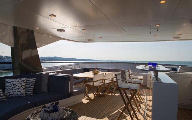 Flybridge