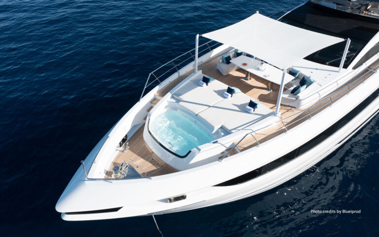Hot tub and sea water pool (sistership)