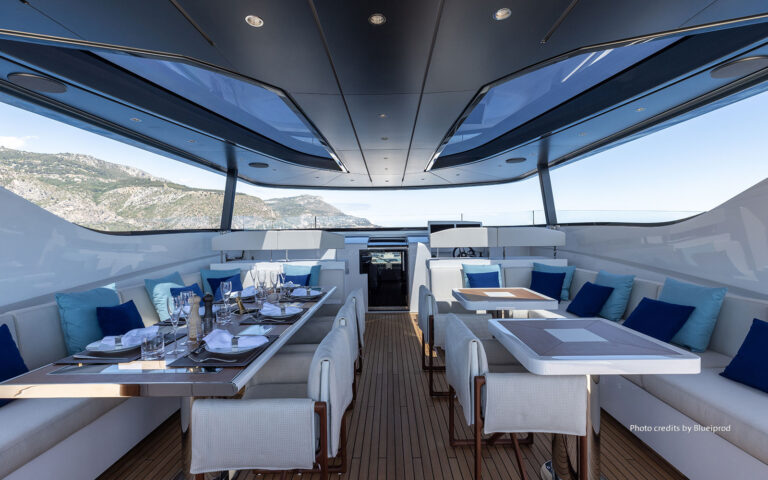 Aft deck dining (sister ship)