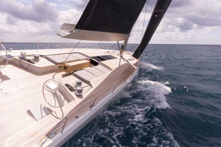 Flush deck