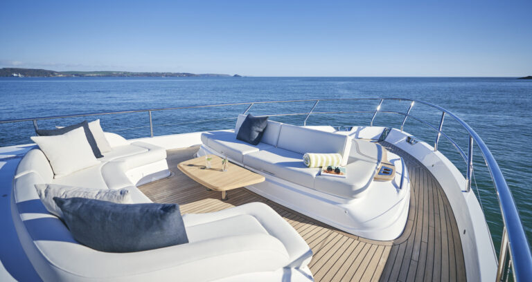 Generous foredeck