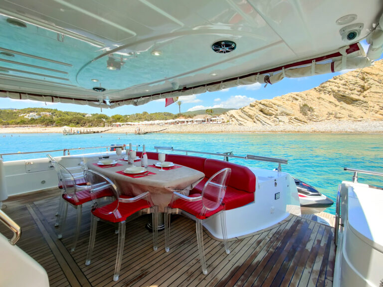 Shaded aft deck dining