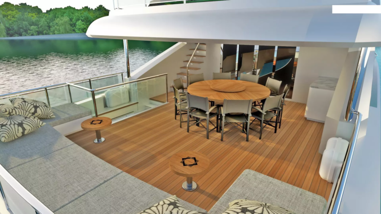 Upper deck