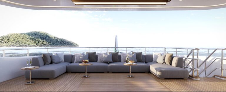 Upper deck aft lounge