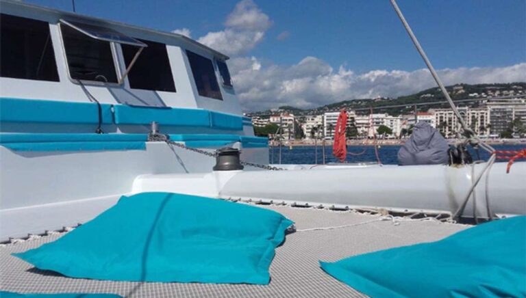 Foredeck trampolines