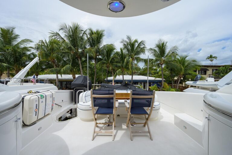 Flybridge view aft
