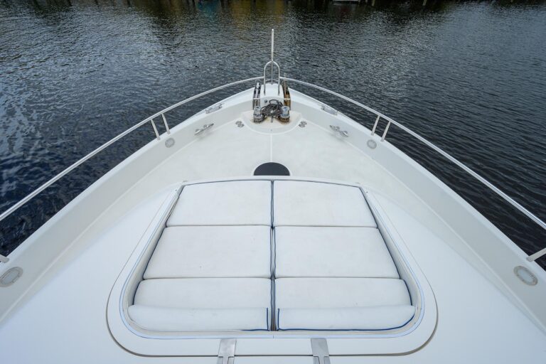 Foredeck sun pads