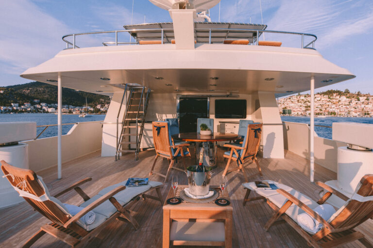 Upper aft deck