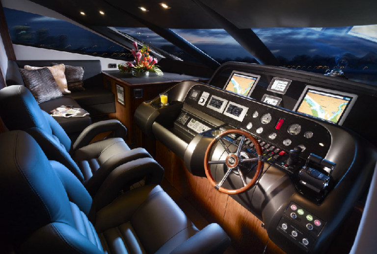 2009 Sunseeker 80 Motor Yacht  - Helm Station