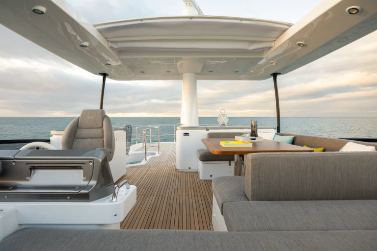 Flybridge