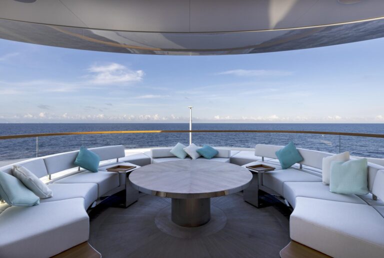 Sun Deck Circular Seating