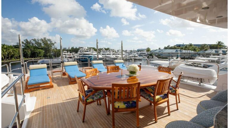 Sun Deck Dining And Sun Loungers
