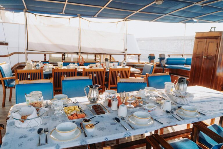 Aft Cockpit Set Up For Dining