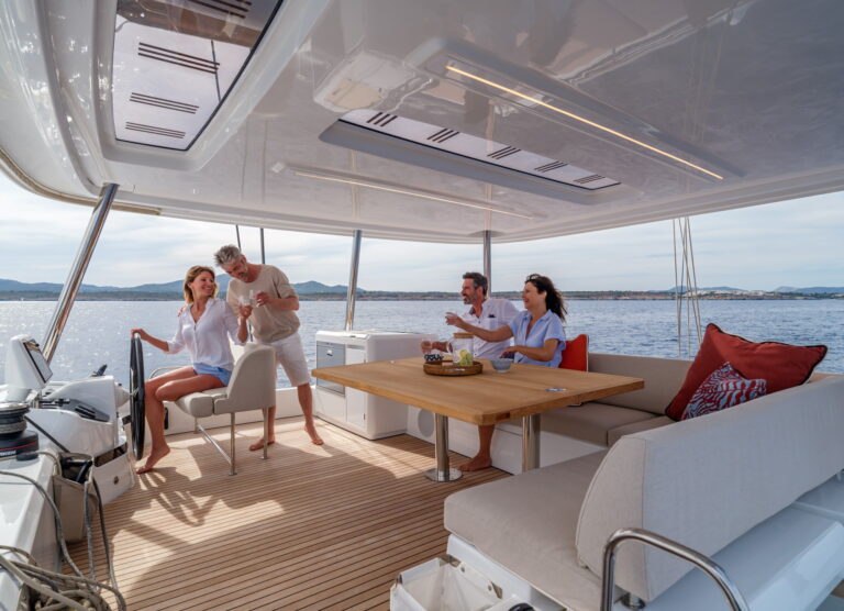Flybridge (sistership)