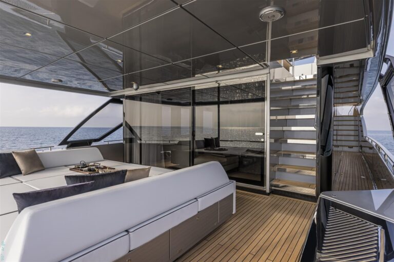 Main Deck Aft - Sun Pad Set Up (sistership)