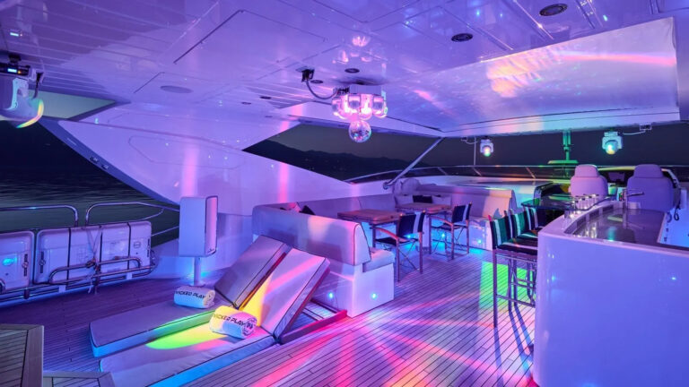Sun Deck Party Set Up