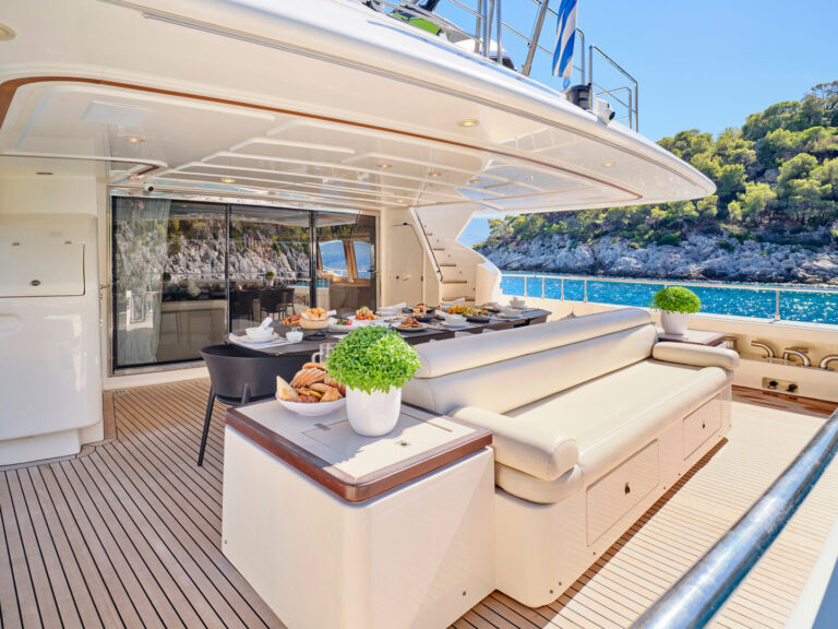 Aft Deck Dining View Forward