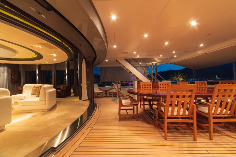 Deck Dining View Into Sky Lounge