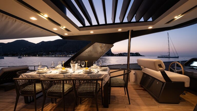 Dining On Flybridge