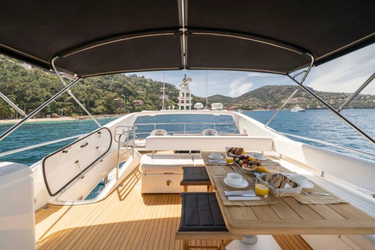 Dining On Flybridge