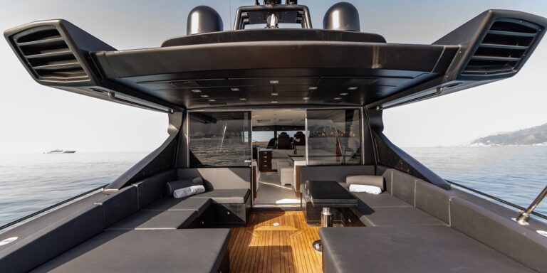 Main Deck Seating Alternative View