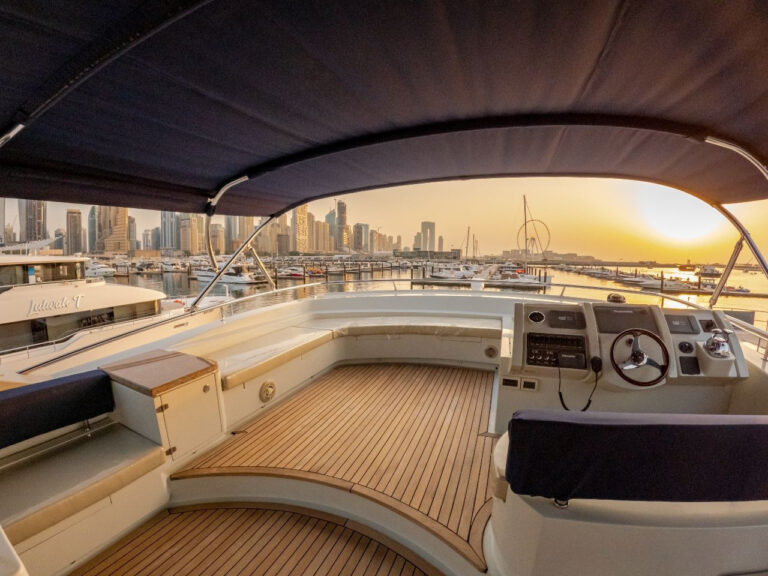Sun Deck Helm