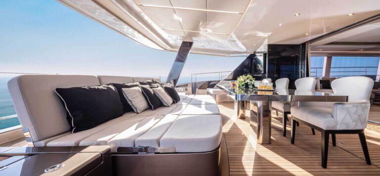 Aft Deck Cockpit